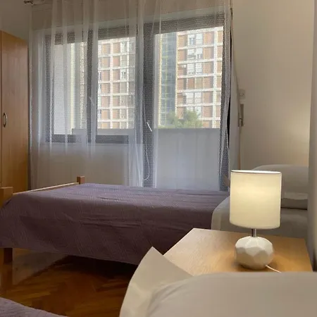 Ivan Apartment *